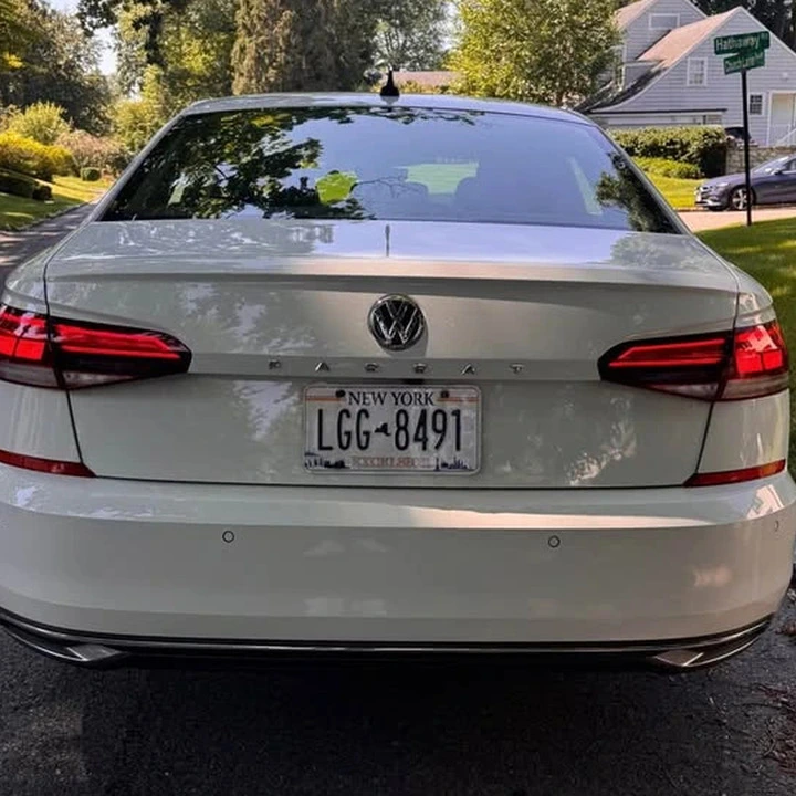 Volkswagen Passat 2021 - 10