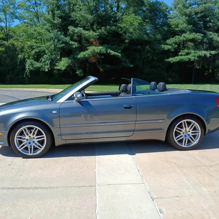 Audi Cabriolet 2009 - 5