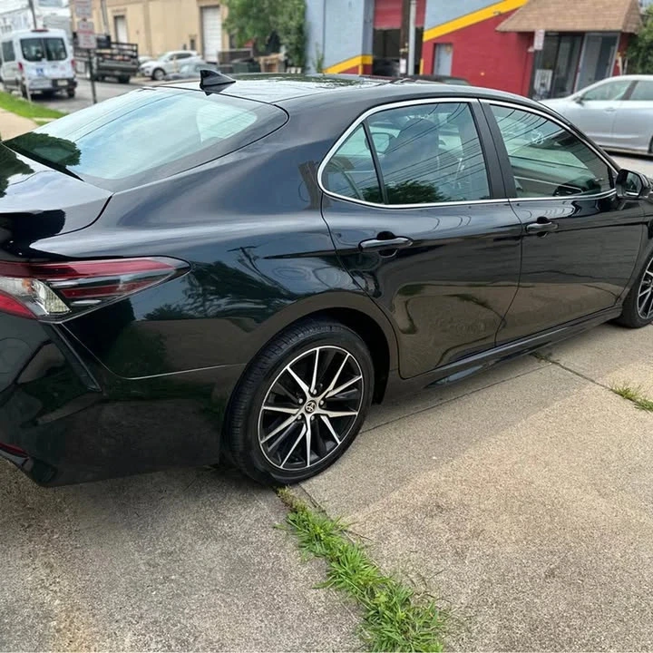 Toyota Camry 2022 - 8