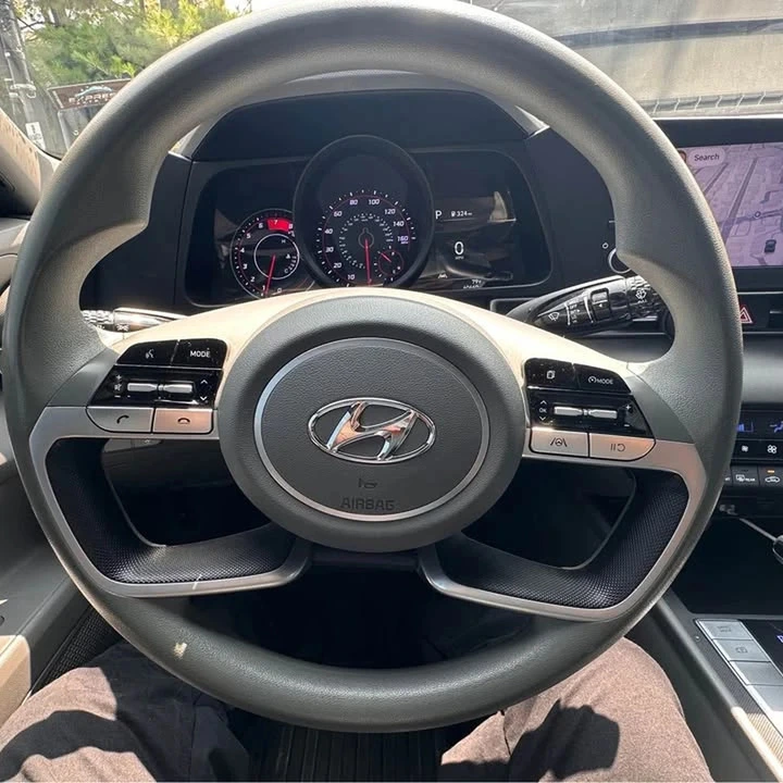 Hyundai Elantra 2023 - 4