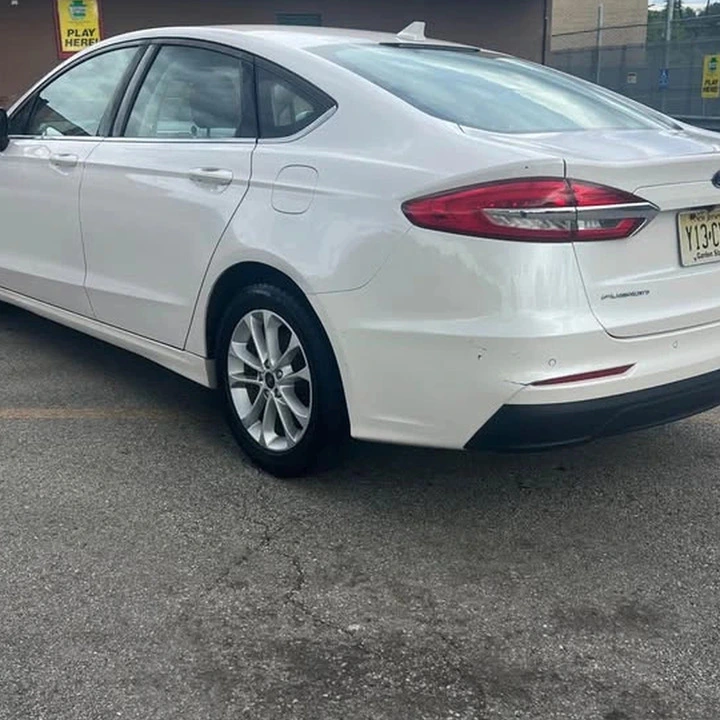 Ford Fusion 2020 - 4