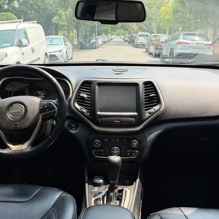 Jeep Cherokee 2016 - 10