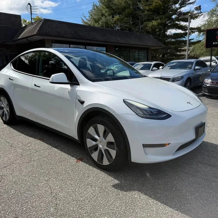 Tesla Model Y 2020 - 6