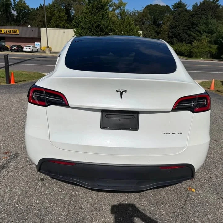 Tesla Model Y 2020 - 9