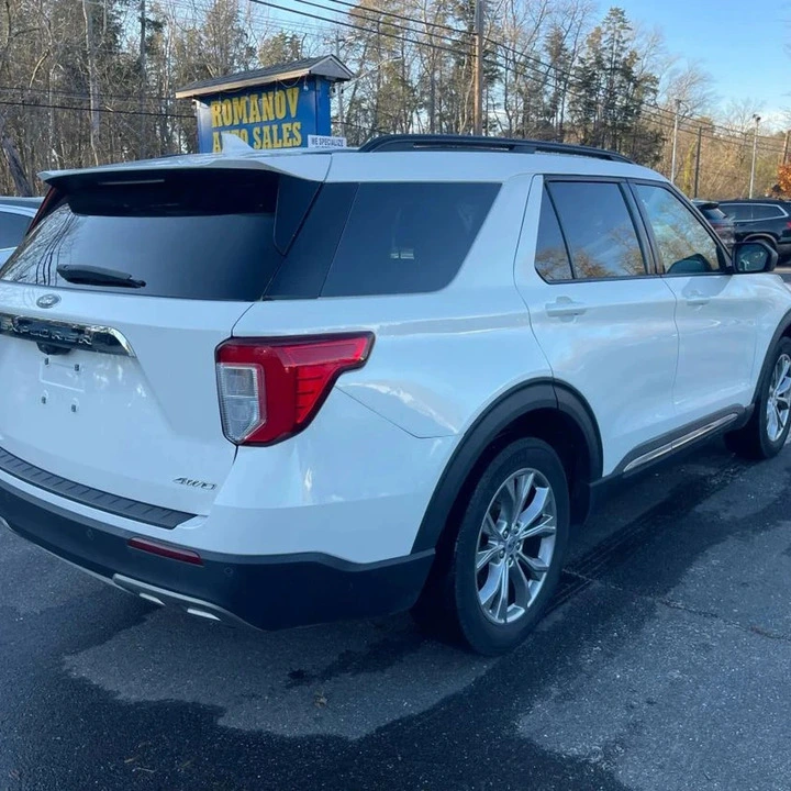 Ford Explorer 2021 - 4