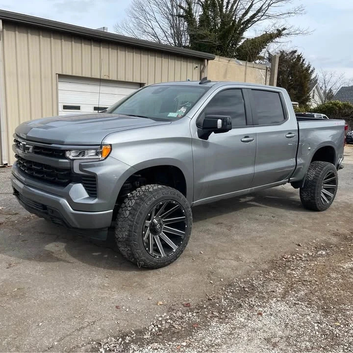 Chevrolet Silverado 2023