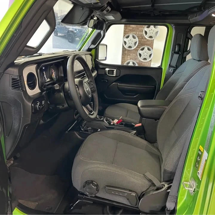 Jeep Wrangler 2025 - 6