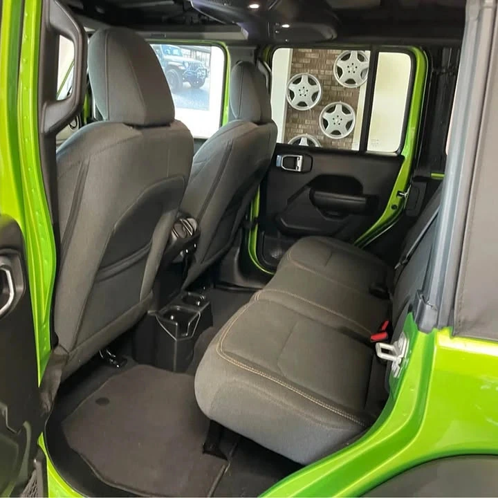 Jeep Wrangler 2025 - 9